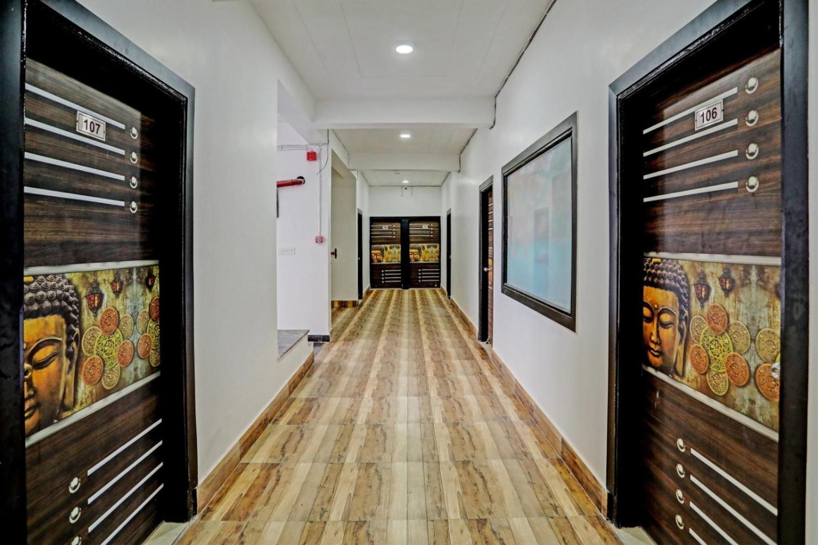 Hotel King Plaza Near Delhi Airport Nueva Delhi Exterior foto
